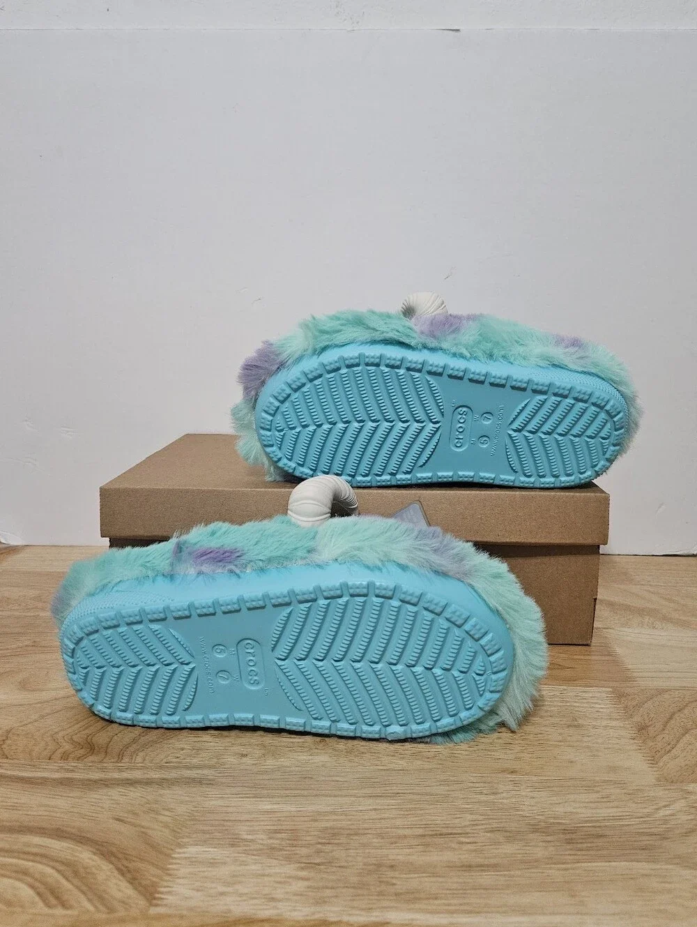 Crocs Monsters Inc Sulley